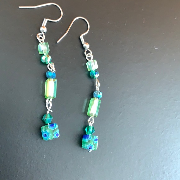 🦋2for$25Beautiful Crystals earring 🦋NWOT - Picture 5 of 11